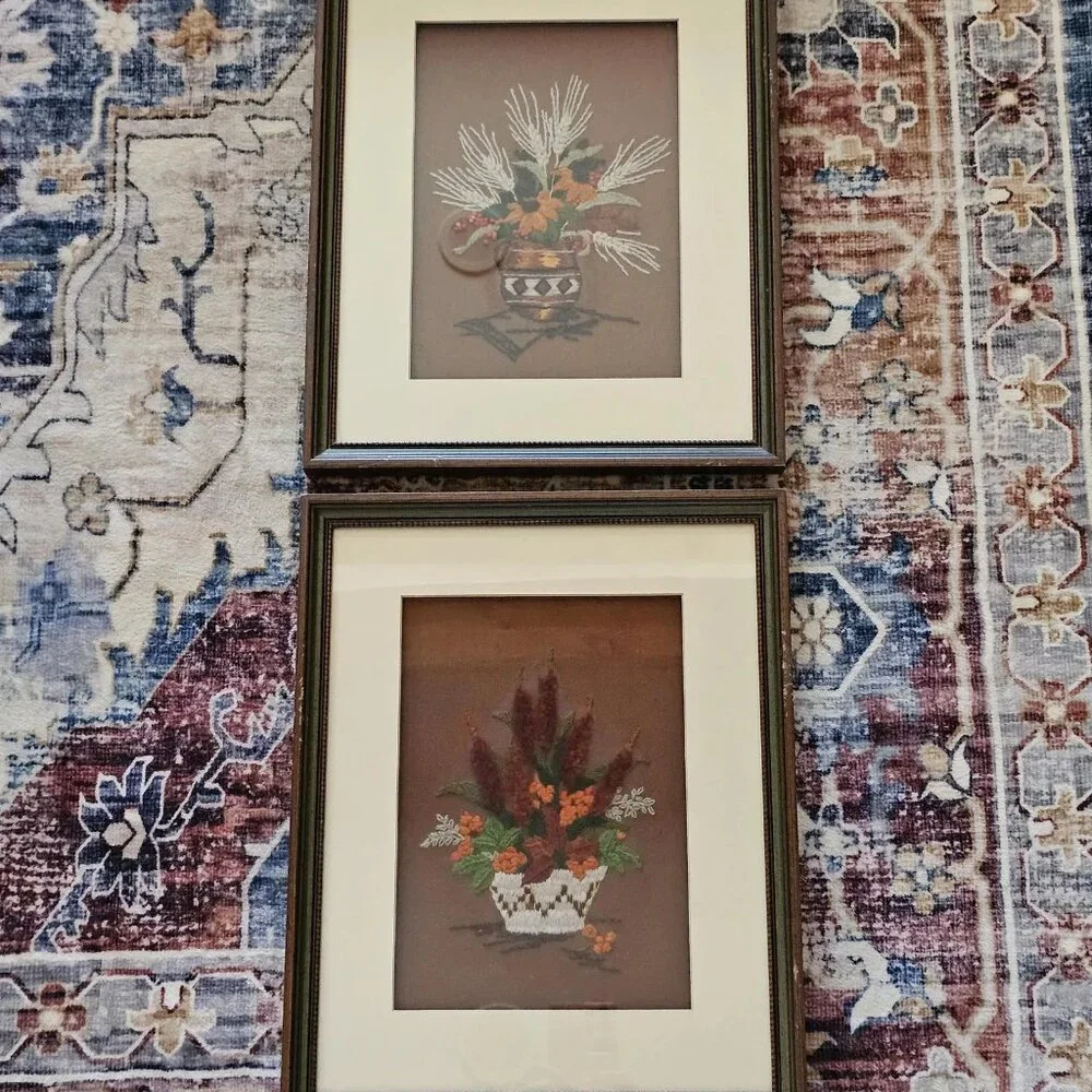 Pair of Mid Century Crewel Wool Framed Art Pieces - Picture 4 of 6